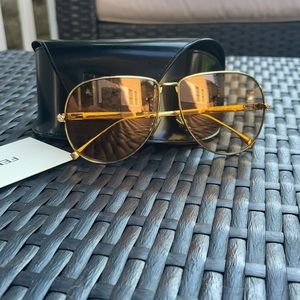 Women’s brand new Fendi Oversize 63mm Aviator Sunglasses